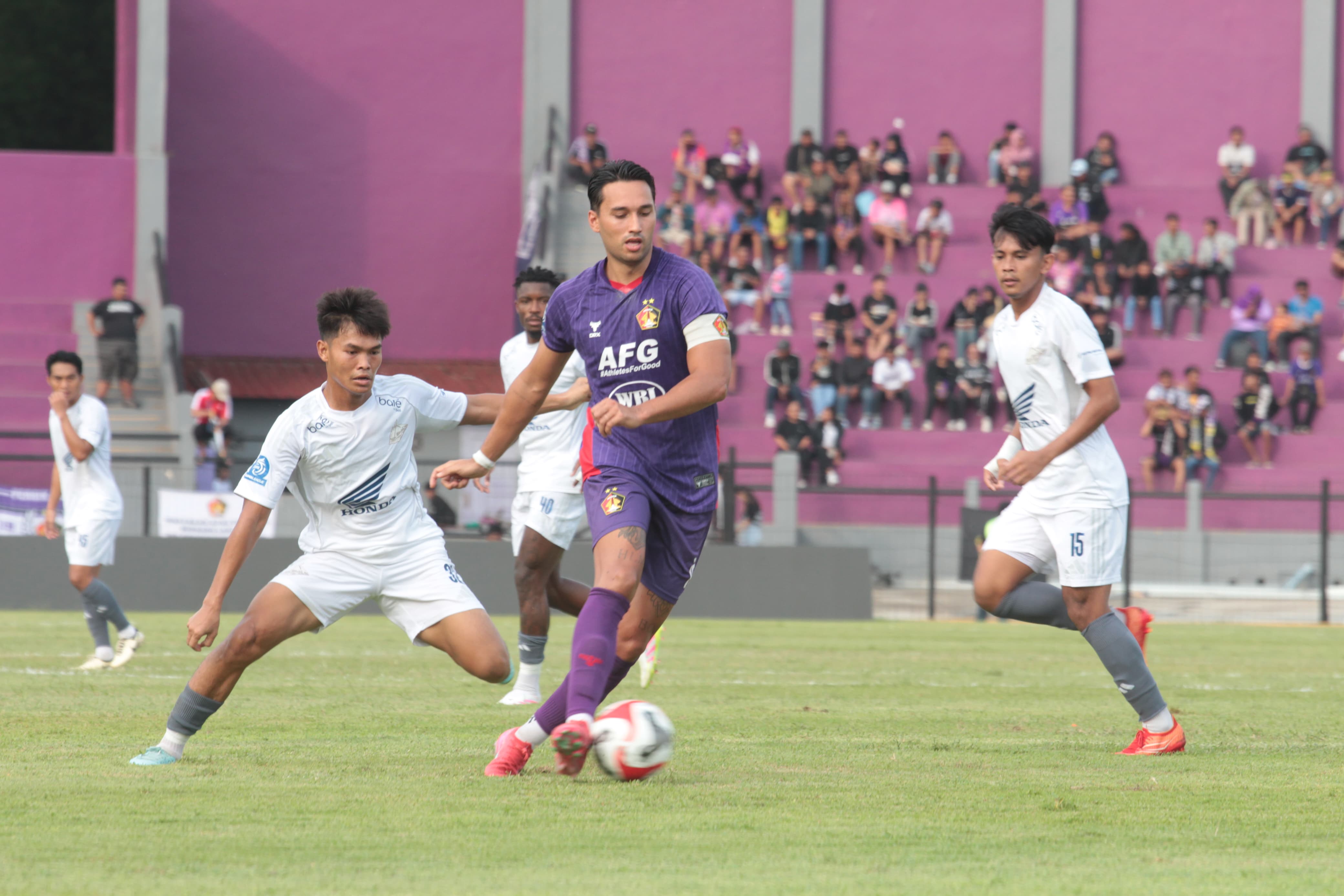 Persik Jadi Tim Musafir saat Jamu Persebaya Surabaya, Pinjam Stadion Gelora Joko Samudro?