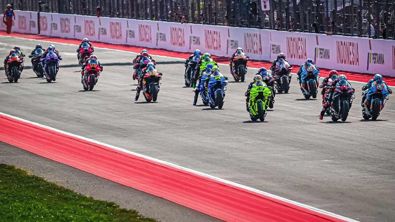 Hasil MotoGP Indonesia 2026: Aprilia Mendominasi, Marc Marquez Gagal 5 Besar