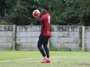 Kiper Muda Persija Ceritakan Pengalaman Berhadapan dengan Wonderkid Manchester City