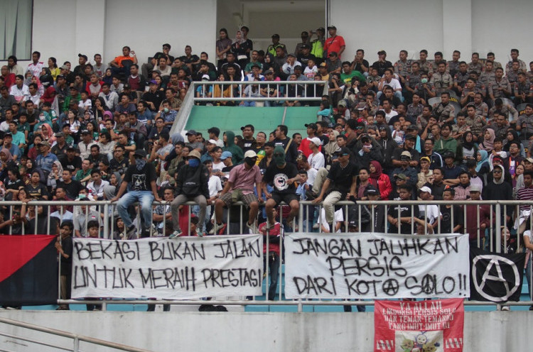 Suporter Tolak Persis Solo Bermarkas di Bekasi