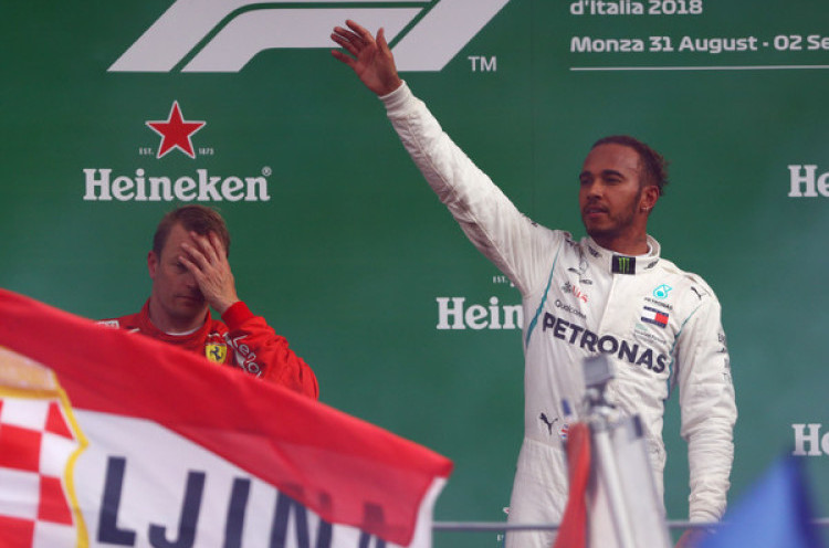 F1: Hamilton Juara, Mercedes Berjaya di Markas Ferrari