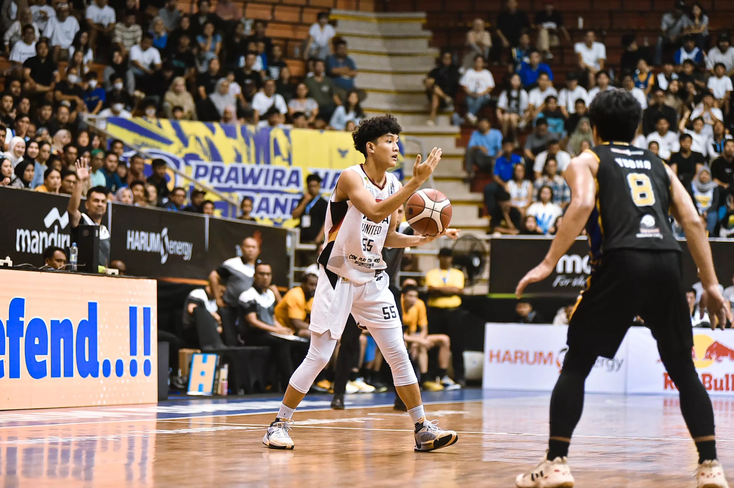 Hasil IBL 2024: Prawira Bandung Susah Payah Melawan Dewa United Banten