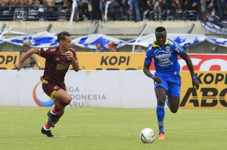 Robert Rene Alberts Sebut Persib Pantas Menang dari PSM Makassar