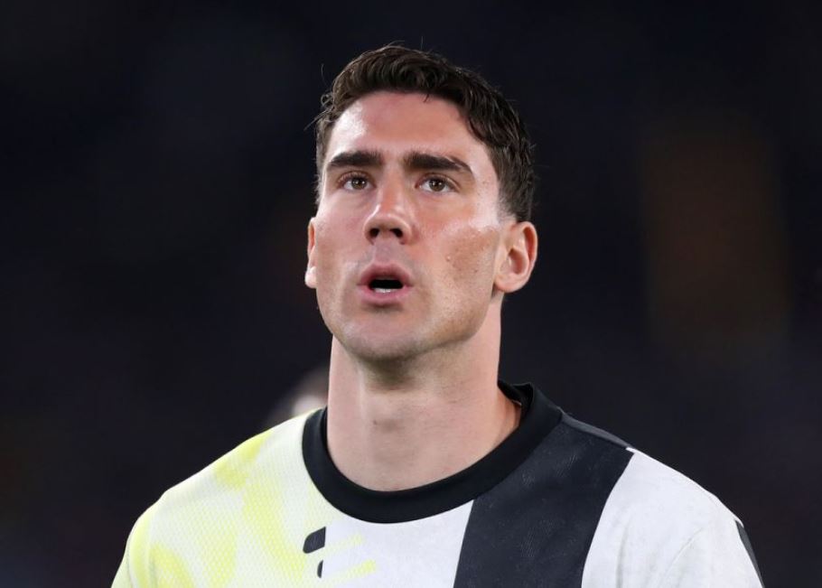 99 Persen, Dusan Vlahovic Bertahan di Juventus