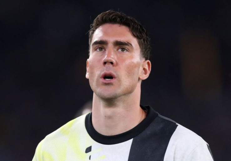 99 Persen, Dusan Vlahovic Bertahan di Juventus