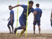 Tiga Hal Diperoleh Arema FC dari Program Latihan di Pantai
