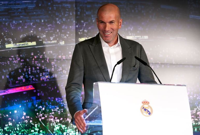 Kecintaan yang Membawa Zinedine Zidane Kembali ke Santiago Bernabeu