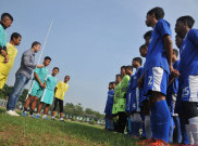 Patok Target Juara, Manajemen Persib Bandung Bebaskan Miljan Radovic Tentukan Pemain