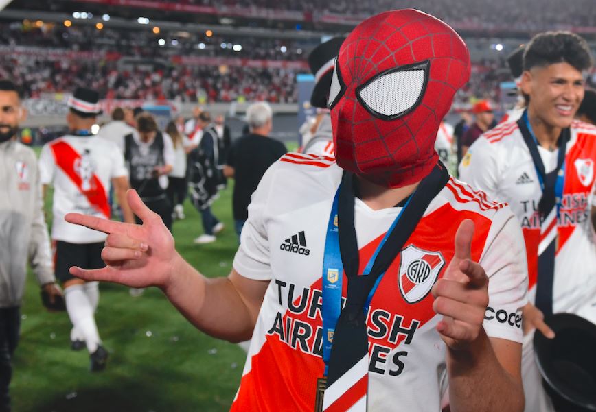 Julian Alvarez, Spiderman, dan Fakta-fakta Menarik Suksesor Aguero di Man City