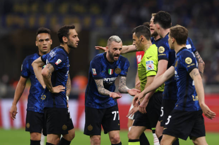 Sudahi Kontroversi, Asosiasi Wasit Italia Tegaskan Menganulir Gol Bennacer Keputusan Tepat