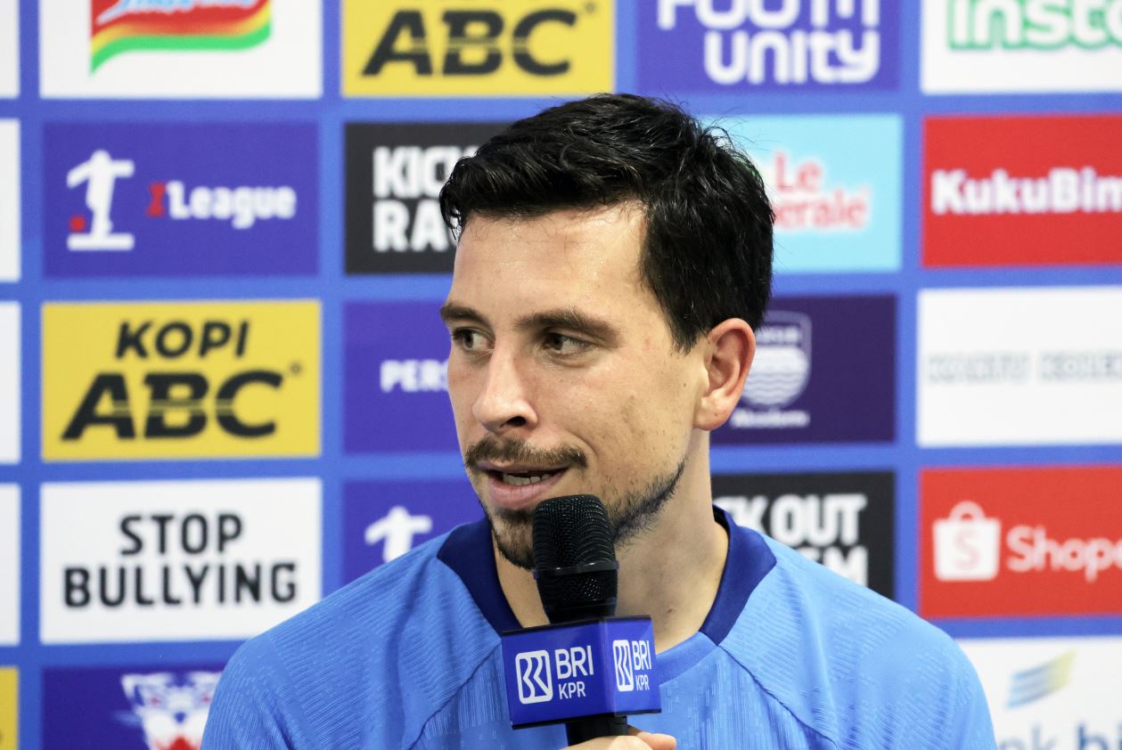 Jelang Persib vs Dewa United, Thom Haye Singgung Pergantian Pelatih dan Pemain Baru