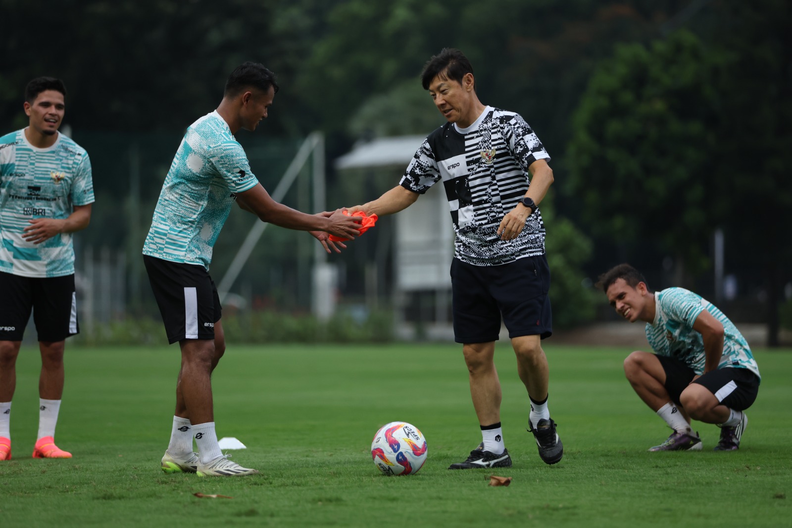 Tak Pikirkan Hasil, Ini yang Ingin Dilihat Shin Tae-yong dari Uji Coba Timnas Indonesia Vs Tanzania