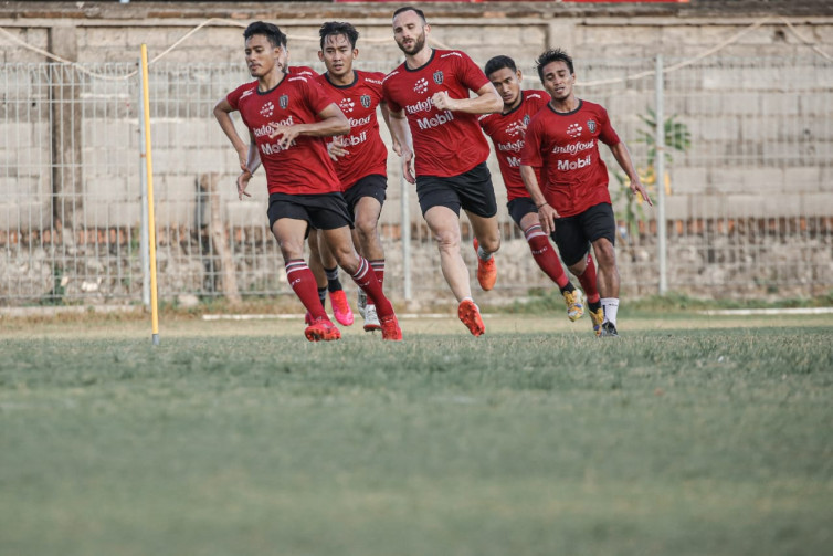 3 Klub Liga 1 yang Belum Punya Pelatih Lisensi AFC Pro