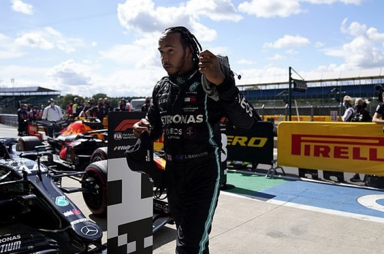 Hamilton Rebut Pole Position Ketujuh di Silverstone