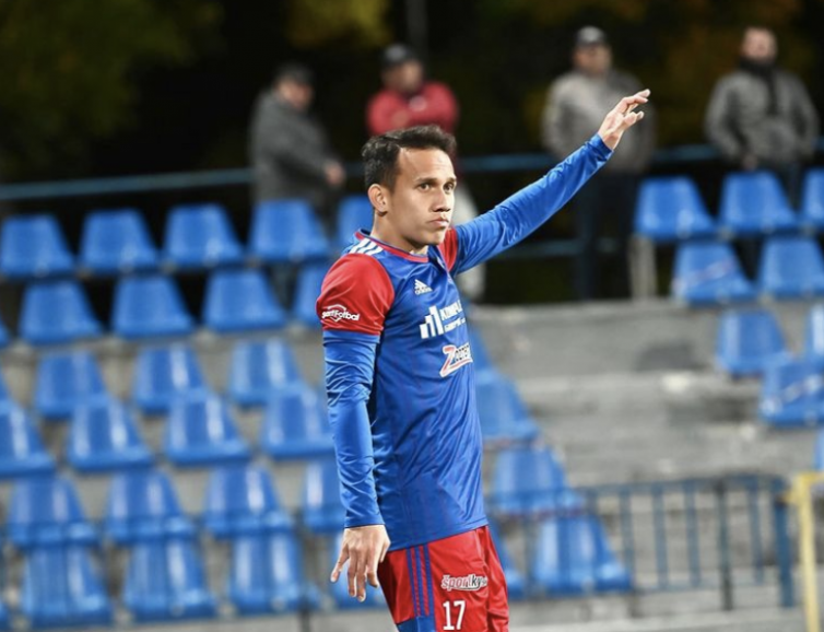 Egy Maulana Vikri Tiba di Hotel Timnas Indonesia Menginap