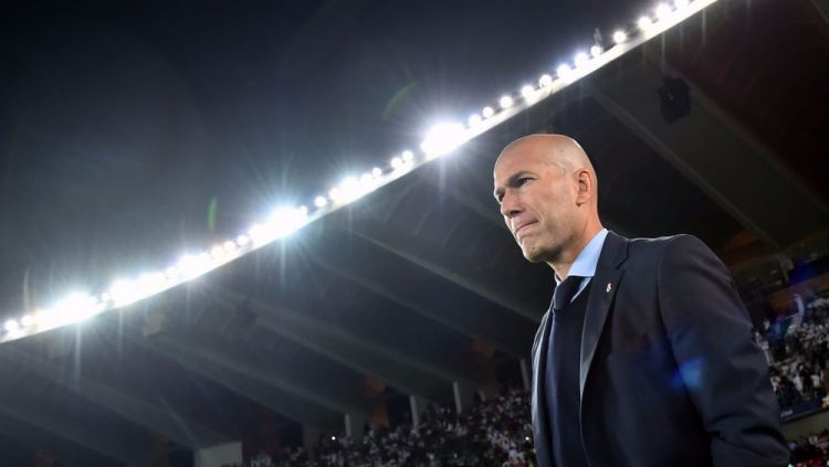 PSG Terancam Batal Dapatkan Zinedine Zidane