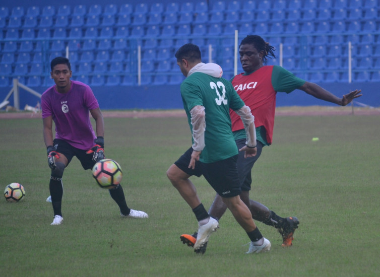 'Terusir' dari Mes, Para Pemain Sriwijaya FC Kebingungan