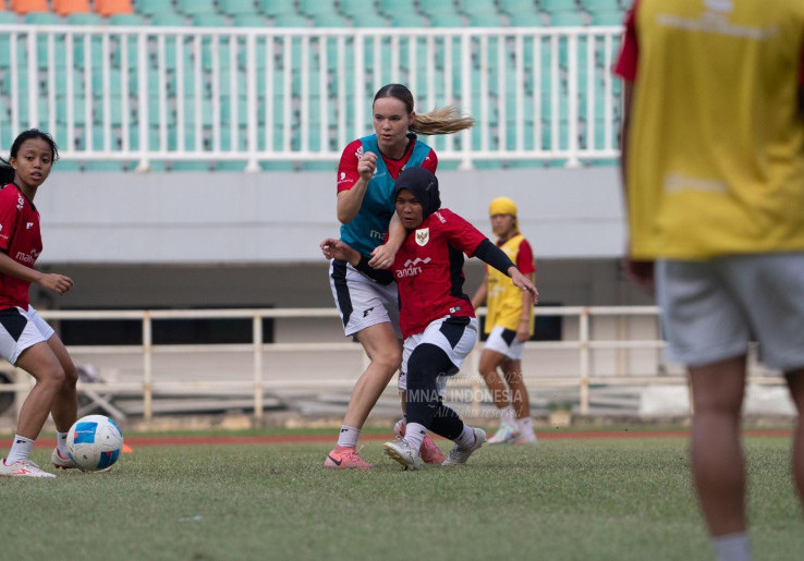 Kemenpora Targetkan Timnas Putri Indonesia Raih Medali di SEA Games 2025