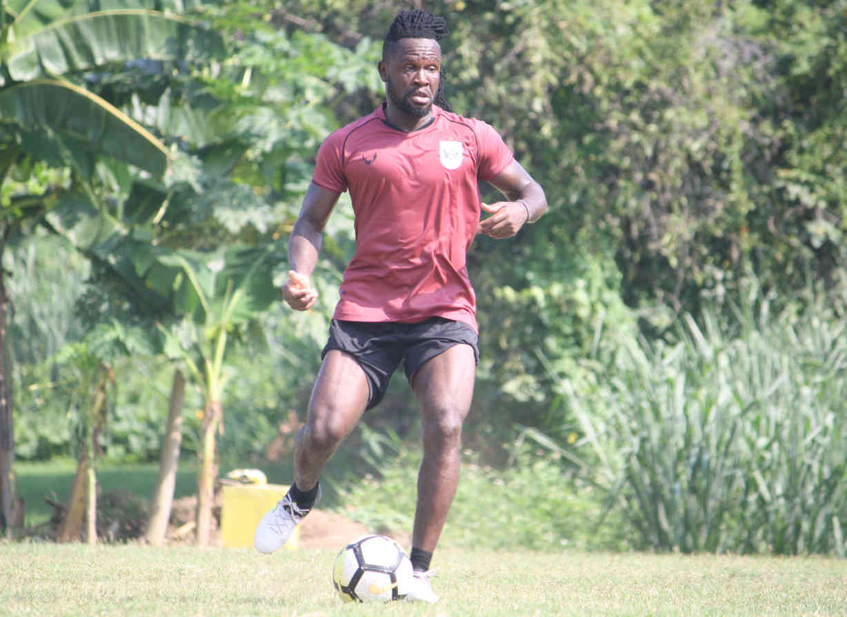 Esaih Pello Benson dan Diego Garcia Mencoba Perkuat PSIS Semarang