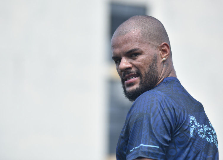 Diingatkan soal Prokes, David da Silva: Saya Pesepak Bola Bukan Tahanan