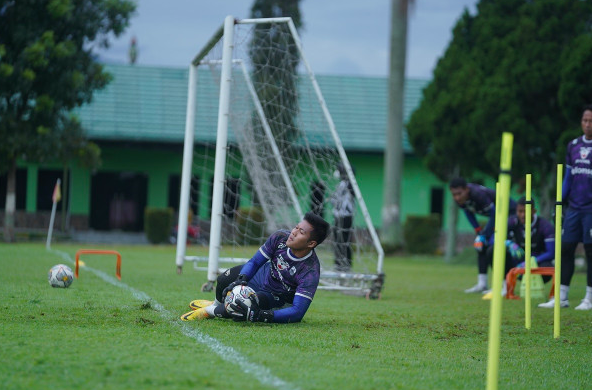 Kiper Muda Persib Memaklumi Kegagalan Tembus Skuat Timnas U-22 untuk SEA Games
