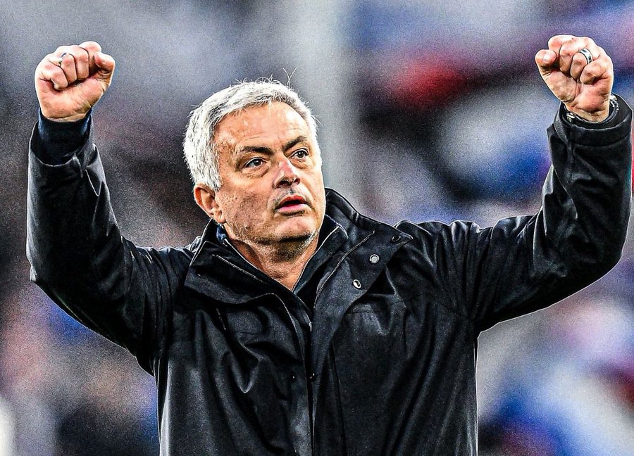 Breaking News: Jose Mourinho Jadi Pelatih Baru Fenerbahce