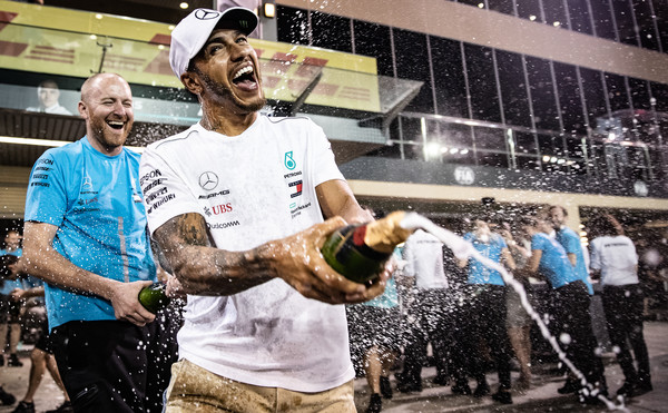 Terlibat di MotoGP Qatar, Ini yang Akan Dilakukan Lewis Hamilton