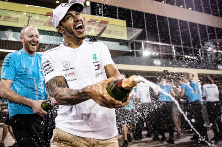 Terlibat di MotoGP Qatar, Ini yang Akan Dilakukan Lewis Hamilton 