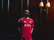  Armor Merah dari Adidas