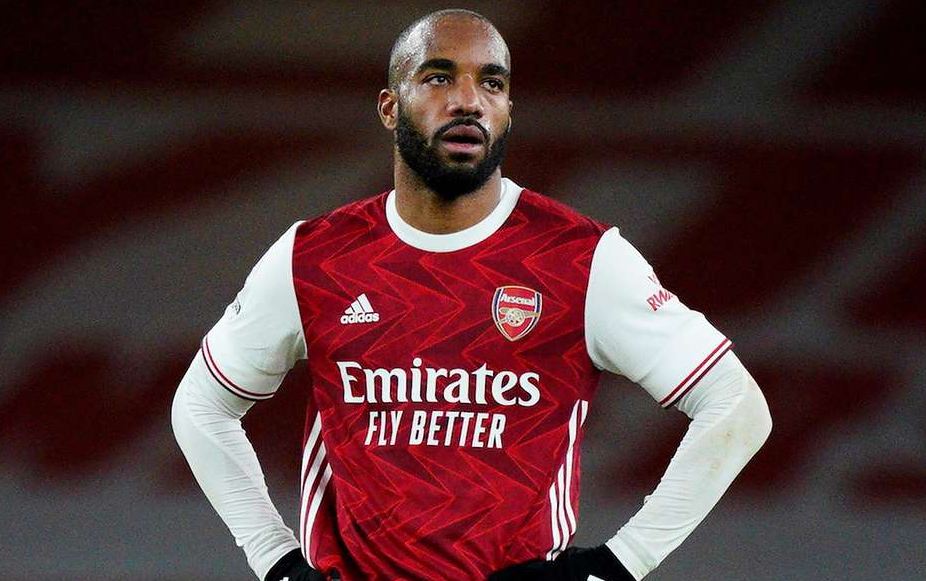 Arsenal 0-1 Leicester: Masalah Klasik The Gunners, Lacazette Hilang Arah, dan Isu Mesut Ozil