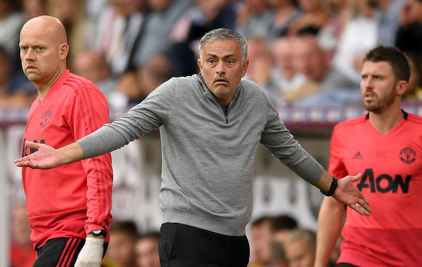 Jose Mourinho Tolak Pinangan Raksasa Portugal