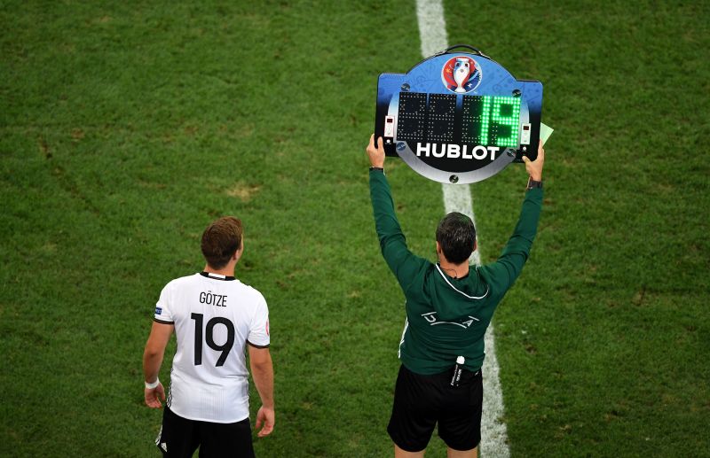 5 Pergantian Pemain yang Mengubah Arah Sejarah Sepak Bola