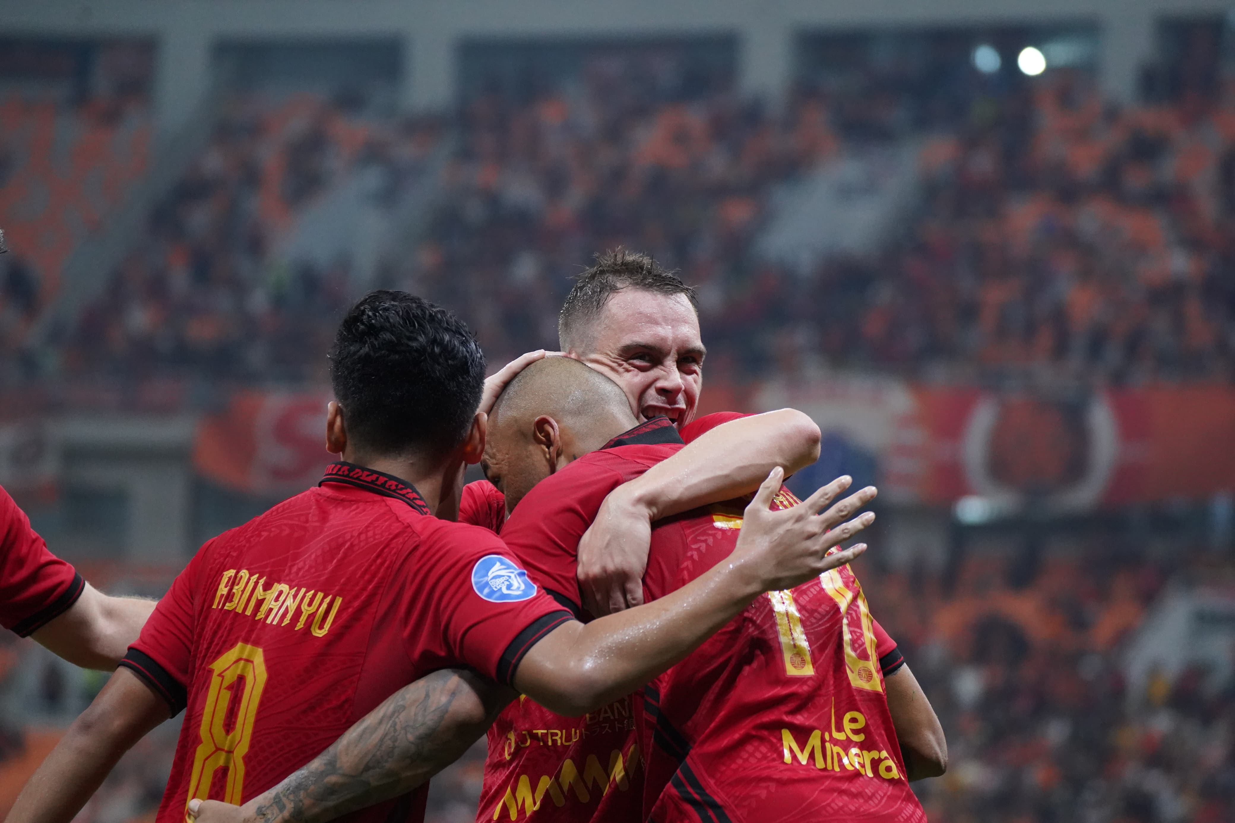 Carlos Pena Lega Persija Awali Liga 1 2024/2025 dengan Kemenangan Impresif atas Barito Putera