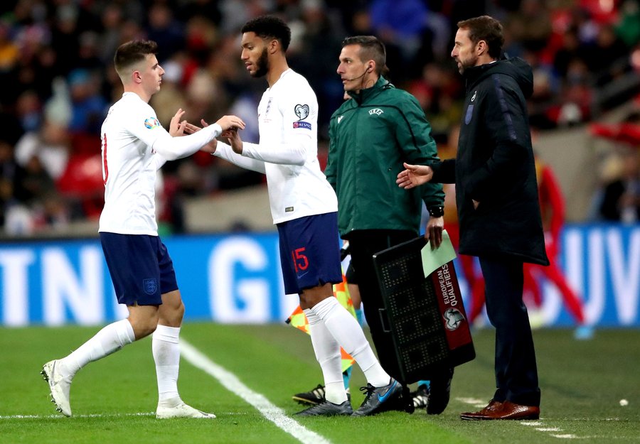 Joe Gomez Dicemooh Fans Inggris, Raheem Sterling: Saya yang Salah