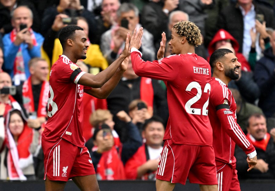 Hasil Premier League: Hantam Everton 2-1, Liverpool Masih Sempurna