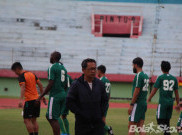 Aji Santoso Tak Izinkan Pemain Asing Persebaya Pulang Kampung di Tengah Pandemi Virus Corona