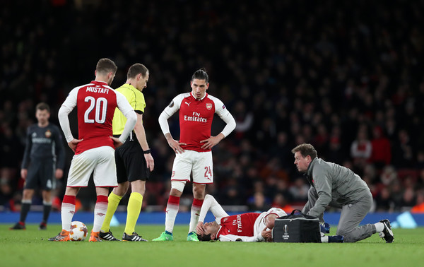 Henrikh Mkhitaryan Jadi Korban Kemenangan Arsenal