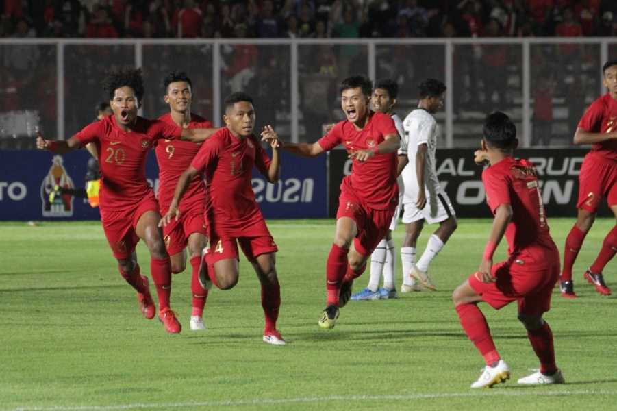 Jelang Lawan Hong Kong, Fakhri Husaini Pantau Kebugaran Pemain Timnas Indonesia U-19