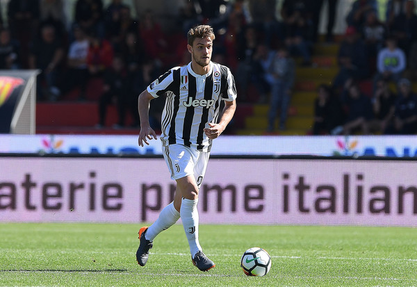 Chelsea Belum Menyerah Kejar Bek Juventus
