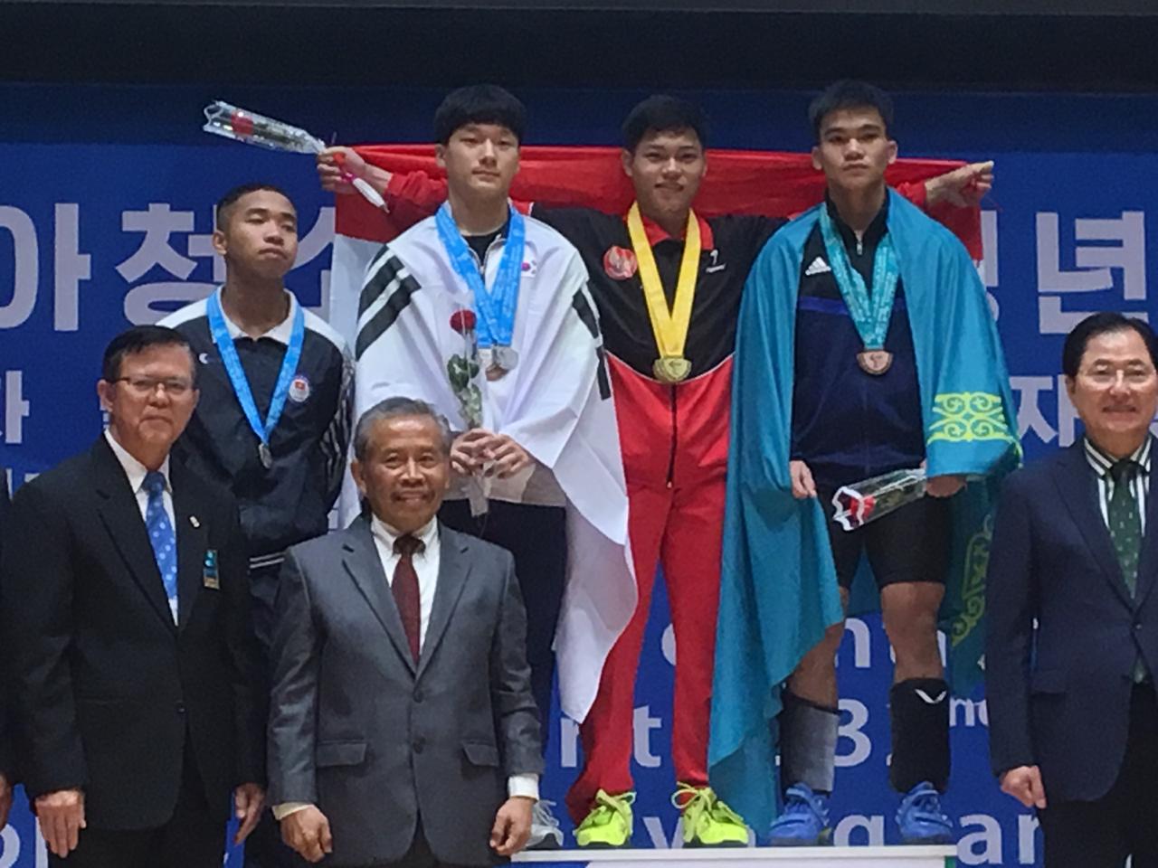 Lifter Junior Indonesia Rebut Medali Emas dan Pecahkan Rekor Dunia