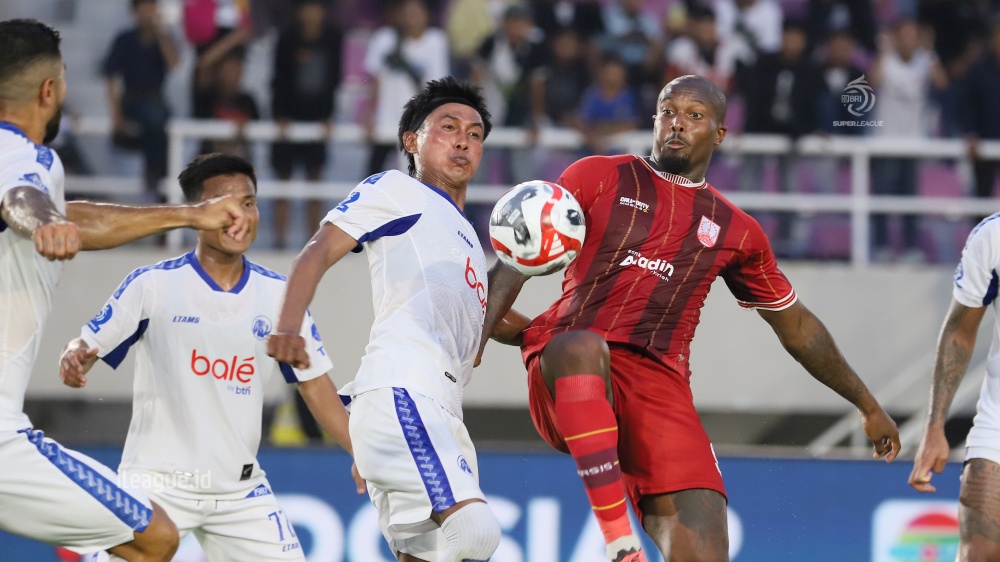 Arkhan Fikri Sangat Kesal Terhadap Kinerja Wasit Heru Cahyono saat Melawan Persis