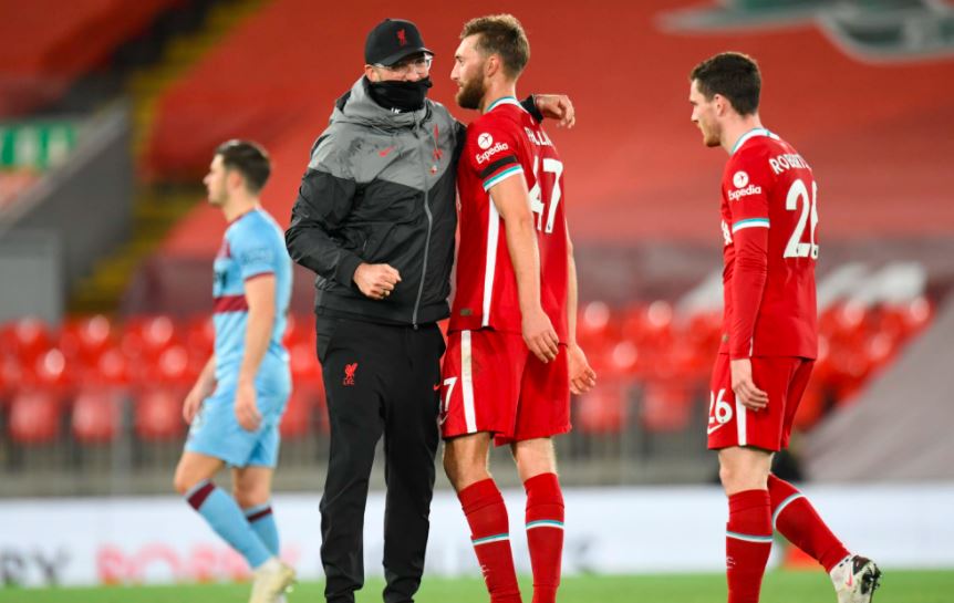 Cara Jurgen Klopp Atasi Menumpuknya Bek Tengah Liverpool