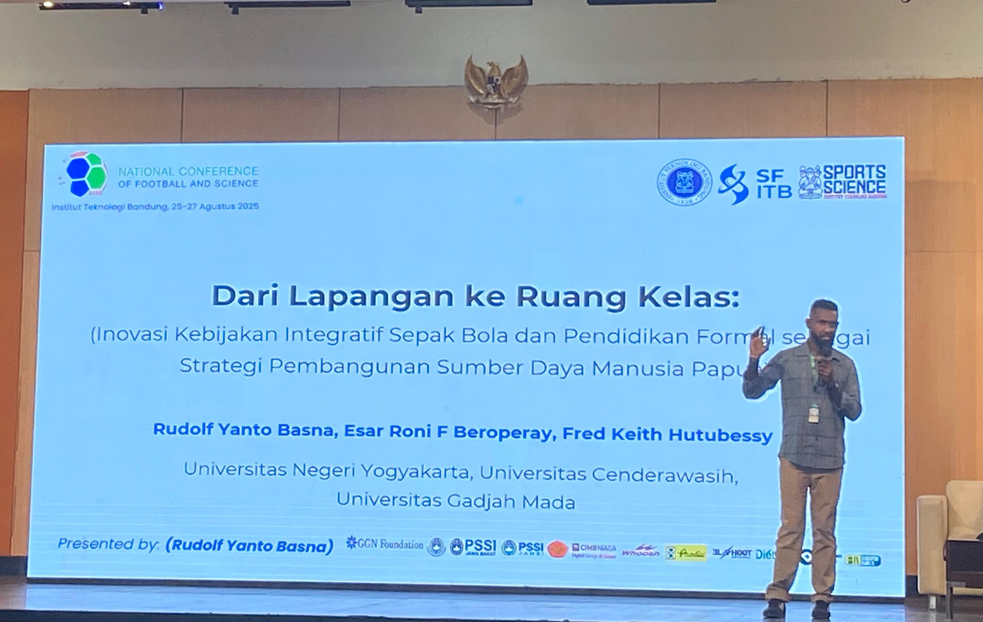 Yanto Basna, dari Lapangan Menuju Doktor hingga Membangun Papua