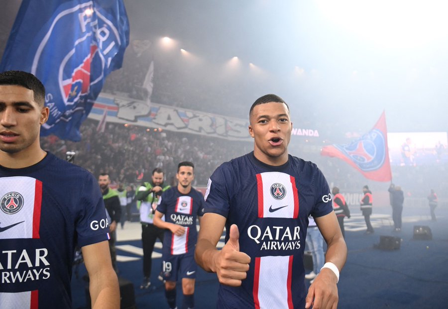 Kylian Mbappe Buka Suara, Bantah Ingin Tinggalkan PSG