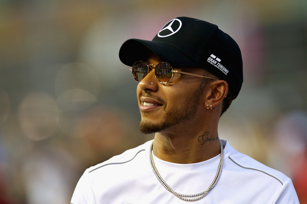 Unggul 40 Poin, Lewis Hamilton Tak Ingin Jemawa