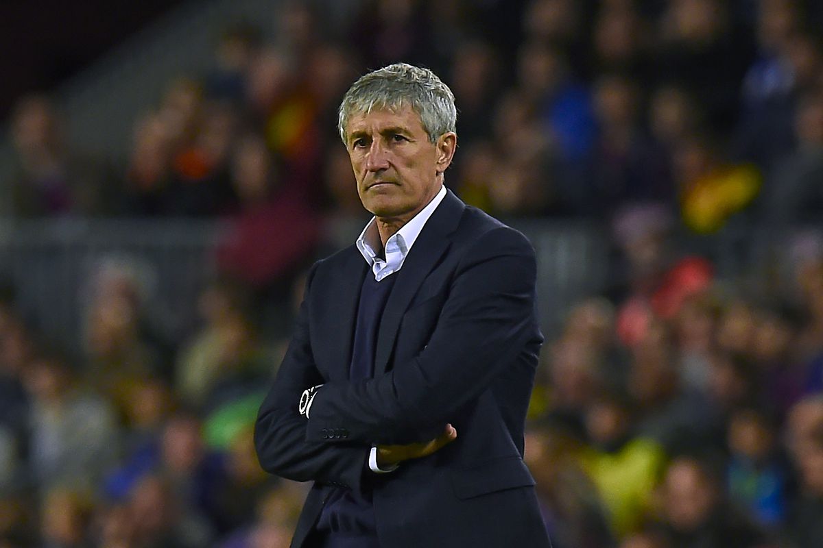 Quique Setien Bisa Dipecat Barcelona Sebelum Hadapi Napoli