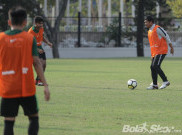 Indra Sjafri Ingin Curi Banyak Ilmu Kepelatihan dari Shin Tae-yong