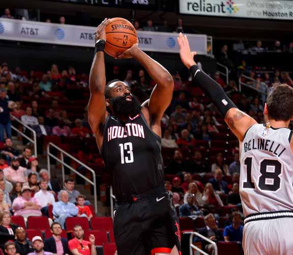 Hasil NBA: Cetak Poin Tertinggi dalam Karier, James Harden Bawa Rockets Kalahkan Spurs