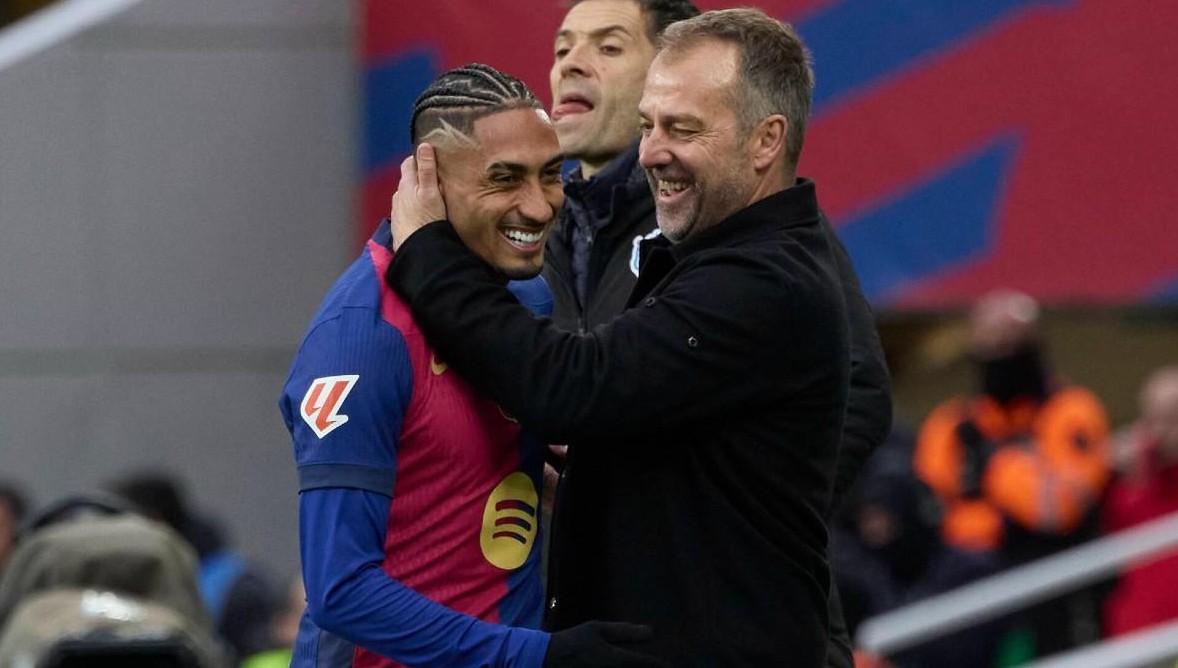 Karena Hansi Flick, Raphinha Batalkan Niat Tinggalkan Barcelona