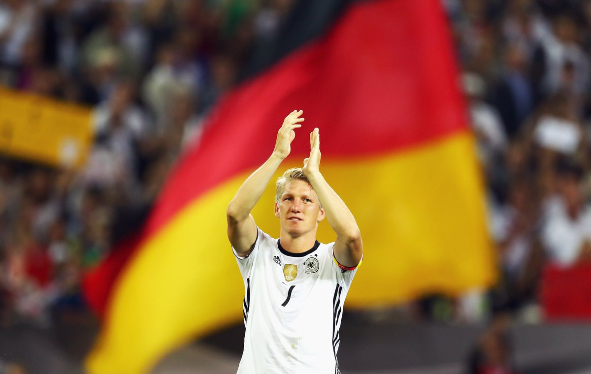 Tangisan Bahagia Schweinsteiger Di Laga Terakhir